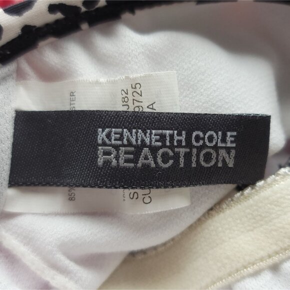 Kenneth Cole Reaction Women's Floral Print Bathing Suit Top Only With Ruffle Tri - Picture 4 of 11